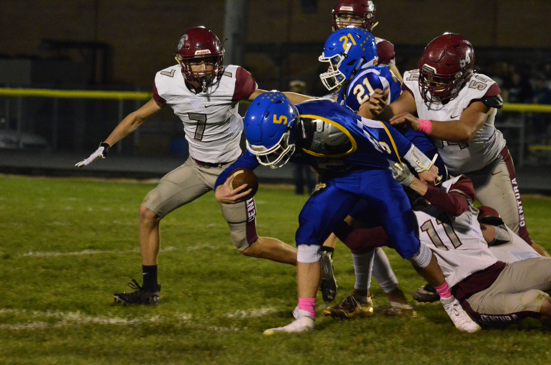 10-18-19 St Paul vs Centura Football (110).JPG